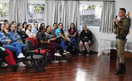 Palestras sobre segurança são realizadas com profissionais da rede municipal