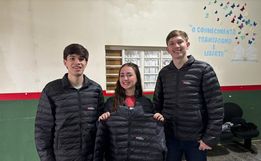 Governo do Estado inicia distribuição de uniformes escolares em São Miguel do Oeste