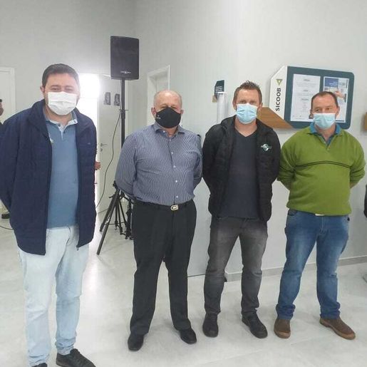 Sicoob São Miguel inaugura agência de Princesa em novo espaço