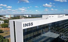 Governo inicia pagamentos a aposentados com descontos indevidos no INSS