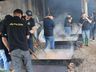 Jeep Clube prepara risoto beneficente para mais de 600 pessoas em evento da Apae de SMO