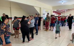 Erros na biometria fazem eleitores ficar esperando por quase duas horas em SMOeste