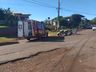 Mulher fica ferida ao colidir moto em caminhão e sofrer queda na avenida em Iporã do Oeste