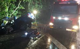 Motorista fica preso às ferragens após acidente na BR-282