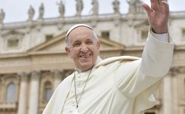 Papa diz que a Igreja deve ser aberta a LGBTQIA+, mas que há regras