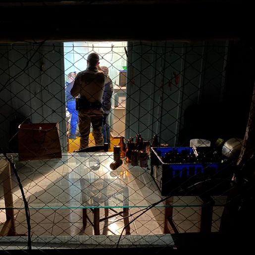 Mulher é morta a facadas no dia do aniversário em SMOeste 