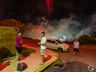Queima de fogos reúne famílias e marca chegada de 2023 em SMOeste