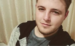 Motorista de 24 anos morre após colidir carro em árvore