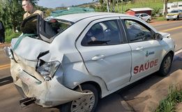 Carro da Saúde de Mondaí se envolve em engavetamento na SC-163