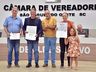 Câmara presta homenagem a destaques da Fórmula Truck, futebol americano e kickboxing