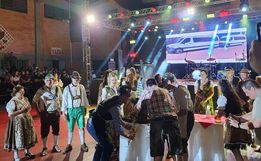 Show em Linha Presidente Becker abre 46ª Oktoberfest