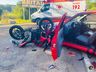 Acidente entre moto e carro deixa dois feridos na SC 163, em Itapiranga