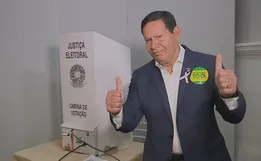 Vice-presidente Hamilton Mourão é eleito senador pelo RS