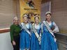 Soberanas de São João do Oeste visitam a Rádio Itapiranga 