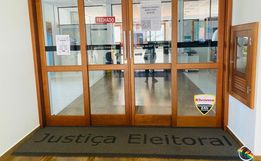 Cartório eleitoral inicia formação da equipe de mesários