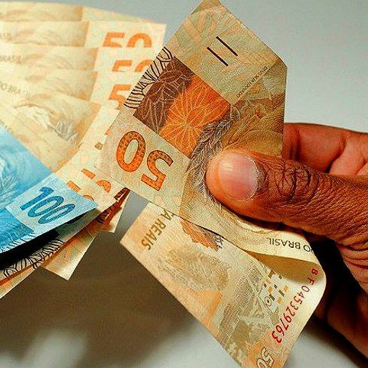 Salário mínimo ideal no Brasil deveria ser de R$ 5,4 mil aponta Dieese