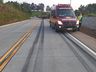 Colisão entre dois carros e um caminhão é registrada na BR-163 