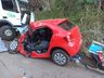 Jovem morre em colisão entre carro e caminhão na BR-282 