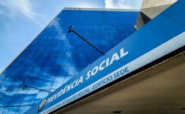 Câmara vai votar urgência para proibir descontos em aposentadorias
