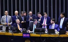 Câmara aprova reforma tributária; o que muda e como votou a bancada de SC