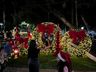 Chegada do Papai Noel e show de luzes marcam abertura do Natal da Gente, em SMO