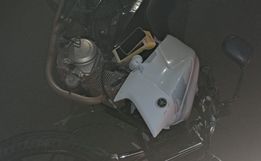 Jovem fica ferido em colisão entre carro e moto no centro de Campo Erê