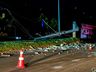Condutor colide com caminhão em poste na Willy Barth em SMO