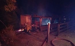 Residência é destruída por incêndio no interior de Riqueza