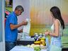 Feirantes iniciam comercialização de produtos na Área coberta da Praça Central 