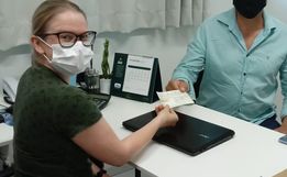 Vereador cumpre promessa de campanha e doa metade do salário em SJCedro