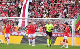 Inter perde por 1 a 0 para o Fortaleza e pode acabar a rodada mais perto do Z-4 do Brasileirão