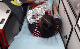 Mulher entra em trabalho de parto e tem filho em casa