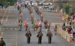 Desfile Militar marca o Dia da Independência em São Miguel do Oeste
