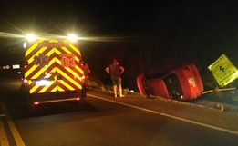 Jovem de 21 anos fica ferida em acidente na SC 161 em Romelândia
