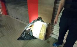 Quadrilha abandona dinheiro após assalto e tiroteio em Criciúma