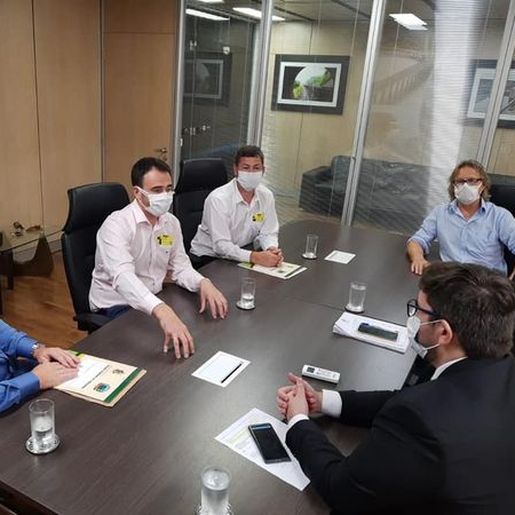 Governador anuncia destinação de recursos do estado para retomar as obras na BR 163 