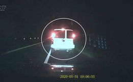 VÍDEO: PRF evita colisão frontal com viatura e autua motorista