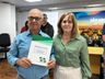 Prefeitura de São Miguel do Oeste entrega escrituras a moradores da Linha Cruzinhas