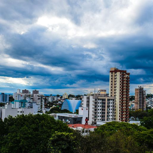 Primeiros dias de 2023 têm risco para deslizamentos e alagamentos em SC
