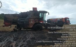 Incêndio em máquina agrícola mobiliza bombeiros