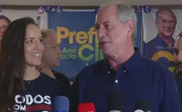 Ciro se diz 'preocupado' e pede tempo para decidir sobre 2º turno