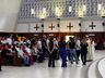 Paróquia São Miguel Arcanjo celebra crisma conjunta com 341 catequizandos