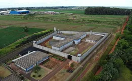 Preso foge de penitenciária de segurança máxima horas após inauguração