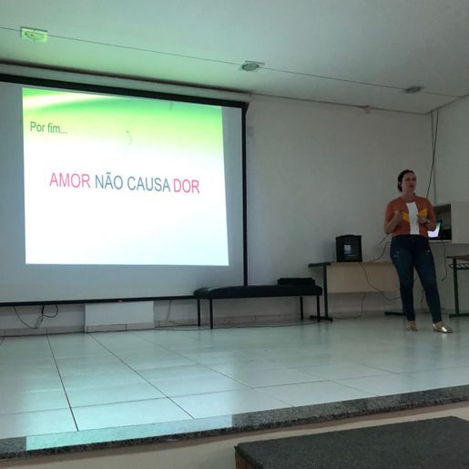 CRAS conclui ciclo de palestras sobre relação abusiva