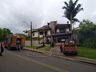 Inversor de placas solares pega fogo e mobiliza socorristas