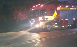 Bombeiros de São Jose do Cedro atendem dois incêndios em vegetação