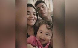Pai, mãe e bebê morrem em batida entre carro e caminhão em SC