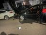 Motorista bate em carros estacionados e foge em São Miguel do Oeste 