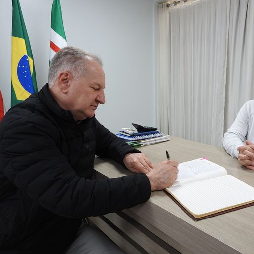 Zanardi assume prefeitura em São Miguel do Oeste 