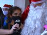 Campanha “Um presente de Natal” reúne crianças para entrega de presentes